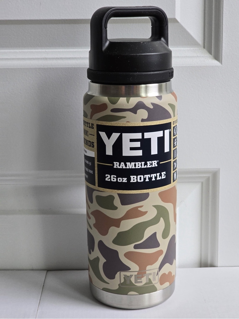 Yeti 26 oz Rambler Tan Camo